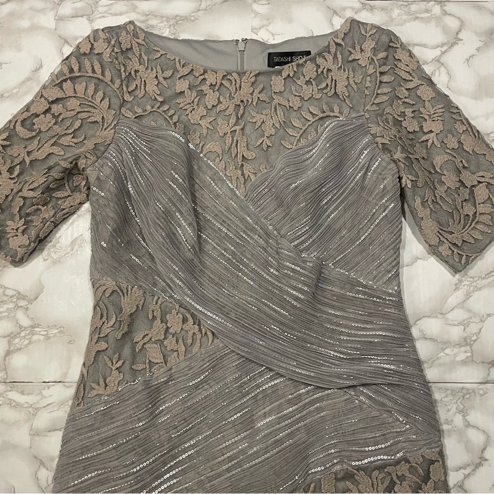 Tadashi Shoji Sheath Dress in Feather Gray/Silver